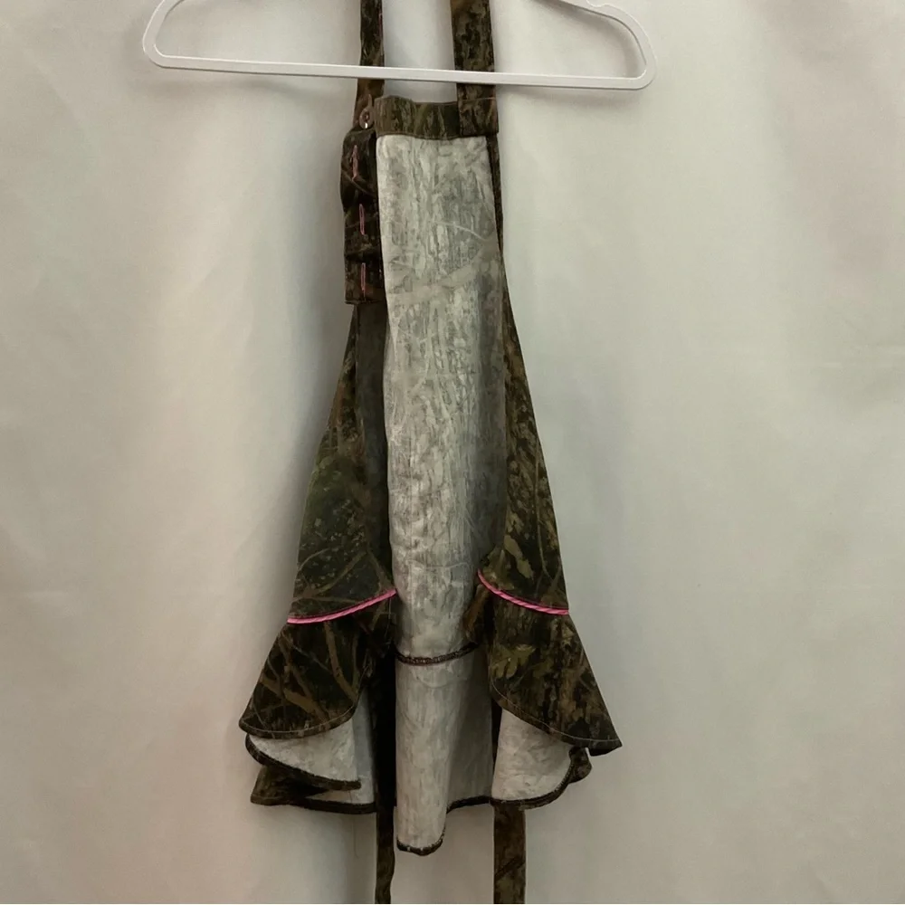 Chef Apron Girls Green Camo OSFM